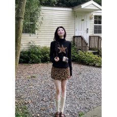 美式复古黑色半高领长袖星星T恤女冬季豹纹甜酷辣妹