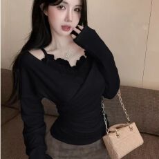 批发气质辣妹设计感拼接交叉V领立体<b class='q'>花朵</b>假两件<b class='q'>T</b><b class='q'>恤</b>内搭打底衫女秋冬款