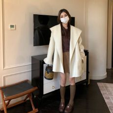 批发原版做法法式赫本风秋冬季高级感名媛气质宽松短款系带毛呢大衣女