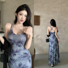 批发实拍水墨画度假风性感网纱吊带长裙褶皱设计收腰显瘦胖MM<b class='q'>连衣裙</b>