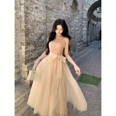 批发【12/25 20:00 限时95折】枫丹白露 仙奢法式大摆蕾丝吊带裙早春