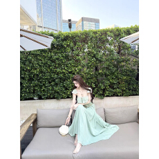 批发3.30 8PM <b class='q'>蕾丝</b>背心+拖地长半裙c