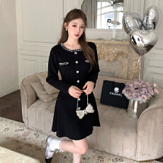 批发2025新款高品质重工水钻小香风毛衣针织打底年会礼服小黑<b class='q'>裙</b>