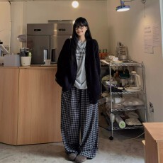 批发毛呢格子直筒<b class='q'>休闲裤</b>女秋冬