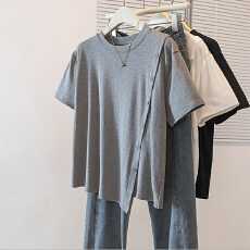 批发实拍大码女装春季新款韩版高级感潮流斜扣设计感显瘦修身上衣