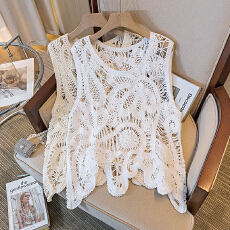 批发实拍大码女装气质小众不规则镂空钩花无袖时尚复古设计感圆领上衣