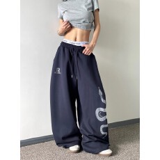 批发仿华<b class='q'>棉</b>面料复合280g纹烫钻印花弯刀卫裤女街舞宽松阔腿休闲裤潮