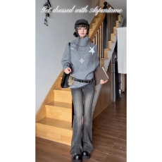 批发高腰短款不规则高领毛衣女2025冬季新款设计感<b class='q'>宽松</b>套头交叉<b class='q'>蝙蝠衫</b>