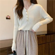 批发高级感超好看毛衣<b class='q'>大码</b>V领内搭打底衫女胖妹妹针织衫上衣胖mm秋冬