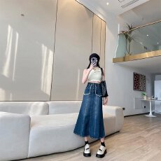 批发2025年<b class='q'>秋</b>季通勤蓝色高腰裙身鱼尾中长裙半身裙牛仔半裙