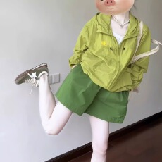 批发绿色户外凉感轻薄防晒衣夏新款开衫登山徒步冲锋衣山系连帽外套