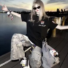 批发2026美式潮牌卡通刺绣短袖t恤男女夏季新款宽松百搭<b class='q'>情侣</b><b class='q'>上衣</b>