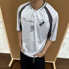 批发设计感V领运动风短袖<b class='q'>t</b><b class='q'>恤</b>休闲百搭V领球衣运动短袖上衣夏季新款