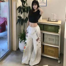 批发新中式 V元素2026春季提花国风阔腿绣花裤男<b class='q'>女</b>民族刺绣休闲<b class='q'>长裤</b>