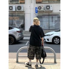 批发2026年夏季美式复古多口袋迷彩工装<b class='q'>短裤</b><b class='q'>男</b>女弯刀阔腿<b class='q'>七分裤</b>百搭
