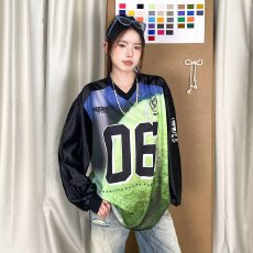 批发美式揭潮方复古高街<b class='q'>运动</b>缎面设计V领球衣卫衣女宽松休闲<b class='q'>长袖</b>上衣