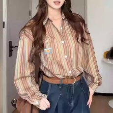 批发条纹衬衫女春<b class='q'>秋</b>2024年新款宽松复古港风上衣设计感小众衬衣外套潮