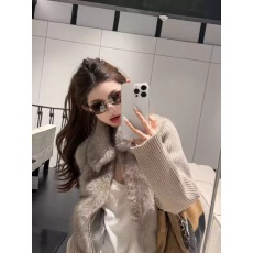 批发2026冬季新款年轻时尚环保<b class='q'>皮草</b>毛毛<b class='q'>外套</b>女短款小个子针织袖可拆卸