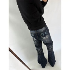 批发轻亚风重水洗铆钉微喇叭<b class='q'>牛仔裤</b><b class='q'>男</b>女潮牌痞帅显瘦辣妹裤子