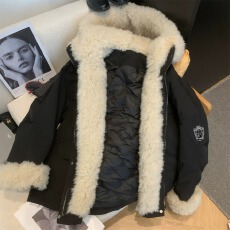 批发韩系蚂蚁加厚保暖羊羔毛绒棉服女冬季工装派克服宽松休闲连帽外套