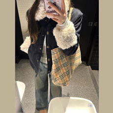 批发美式藏蓝色夹棉加厚<b class='q'>外套女</b>2025冬季新款羊羔毛拼接设计感<b class='q'>短</b>款上衣