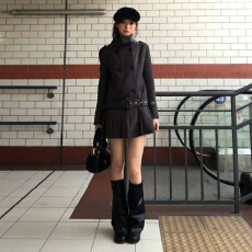 批发巨好看的早秋长袖立领大衣连衣裙子女秋冬2025年<b class='q'>新款</b>法式百褶<b class='q'>短裙</b>