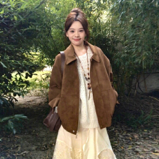 批发美式复古棕色夹克外套女春<b class='q'>秋</b>2025新款早<b class='q'>秋</b>韩系穿搭小个子短款上衣