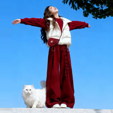 批发2025新款冬红色针织毛衣女阔腿<b class='q'>裤</b><b class='q'>巨好</b>看一整套ootd高级感圣诞穿搭