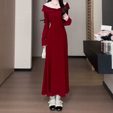 批发圣诞红色针织连衣裙子女秋<b class='q'>冬</b>2025新款配大衣内搭打底长裙新年战袍