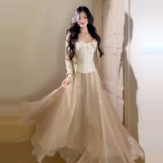 批发韩系穿搭v领针织<b class='q'>开衫</b>女冬季纯欲风蕾丝吊带背心修身上衣两件套潮