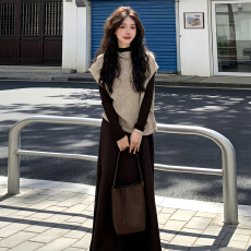 批发新年战袍法式<b class='q'>针织</b>连衣裙子女冬季2026新款富家千金气质小香风<b class='q'>套装</b>