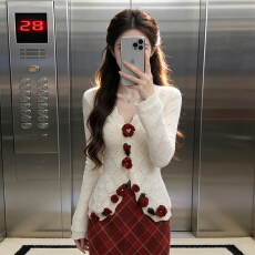 批发新年战袍姐系贵感红色连衣裙子女冬季2026超火穿搭一整<b class='q'>套装</b>长裙