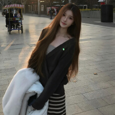 批发韩系复古松弛感气质休闲套装女2026春季新款宽松慵懒毛衣条纹长裤