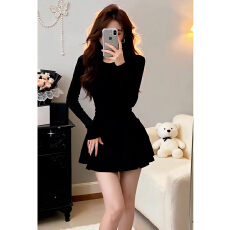 批发法式赫本风黑色长袖连衣裙<b class='q'>女</b>秋冬2025<b class='q'>新款</b>小个子收腰显瘦a字短裙