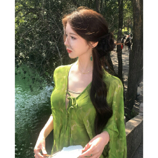 早春2026新款新中式绿色连衣裙子女夏季巨好看清冷感国风长裙套装