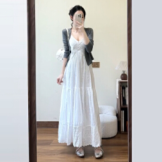 批发法式气质白色吊带连衣裙女早春季2026新款高级感收腰显瘦长裙<b class='q'>套装</b>