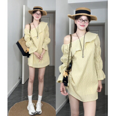 批发2026新款黄色荷叶边斜肩条纹<b class='q'>连衣裙</b>子女早春季小个子气质露肩短裙