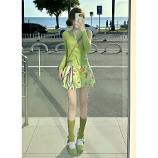 批发2026新款超火初夏独特漂亮绿色连衣裙子<b class='q'>女</b>多巴胺穿搭碎花短裙套装