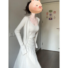 批发韩系巨好看穿搭一整套早春2026新款杏色<b class='q'>吊带</b>连衣裙女<b class='q'>长裙</b>三件套装