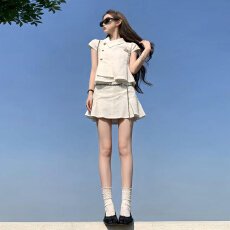 批发法式白色<b class='q'>连衣裙</b>子<b class='q'>两件套</b>女夏2026超火韩系巨好看穿搭一整套装裙裤