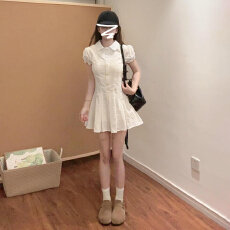 批发学院风白色泡泡袖翻领<b class='q'>衬衫</b><b class='q'>连衣裙</b>子女2026新款夏收腰显瘦甜美短裙