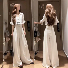 批发巨好看ootd穿搭一整套2026新爆款老钱风白色<b class='q'>衬衫</b>女夏季阔腿裤套装