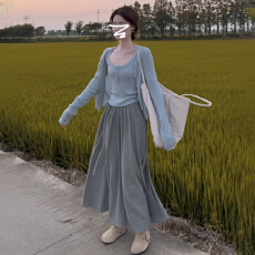 批发早秋2026新款针织开衫吊带<b class='q'>连衣裙</b>女巨好看韩系穿搭一整套长裙套装