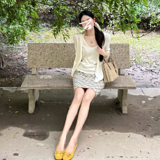 批发韩女温柔风高知小资套装初秋新款纯色针织开衫吊带格纹短裙三件套