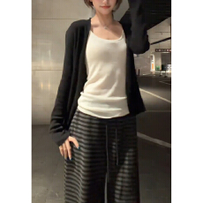 批发慵懒风套<b class='q'>装</b>女秋季2026新款针织开衫外套背心<b class='q'>上衣</b>条纹阔腿<b class='q'>裤</b><b class='q'>三件套</b>