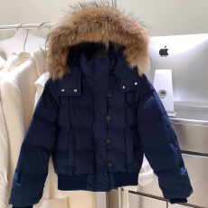 批发网红尹千金同款可拆卸帽芬兰雪境纯色连帽大毛领棉袄学生外套棉服