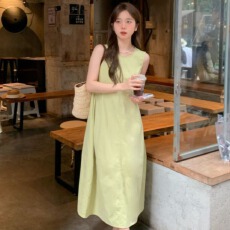 批发韩系显瘦小清新绿色背心连衣裙女夏季2026新款<b class='q'>中长款</b>休闲宽松裙子
