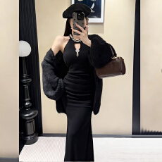 新款网红爆版纯欲风性感挂脖包臀长裙打底内搭连衣裙