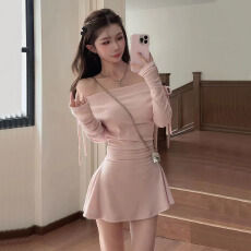 批发2025春秋新款气质性感显瘦包臀一字领系带打底长袖<b class='q'>连衣裙</b>