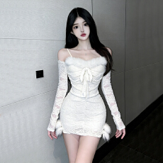 批发名媛气质性感名媛高感级修身显瘦长袖吊带蕾丝<b class='q'>连衣裙</b>